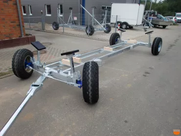 Motorboot Haventrailer 6,4 TON