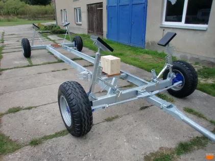 Motorboot Haventrailer 9,6 TON