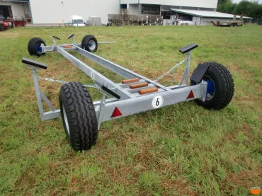 Motorboot Haventrailer 13,6 TON