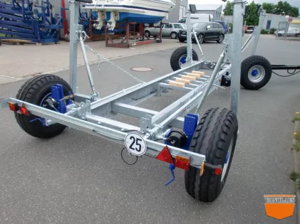 Zeilboot Haventrailer met luchtrem 9,6 TON