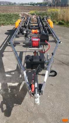 Axopar 28 T-TOP Excelleron GYRO 3500 -14