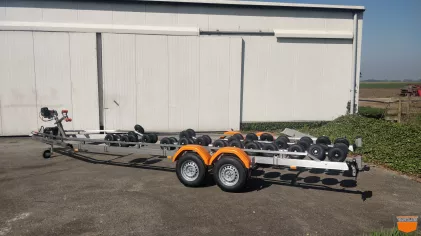 Axopar 28 T-TOP Excelleron GYRO 3500 -14