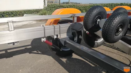 Axopar 28 Cabin Excelleron GYRO 3500 -13